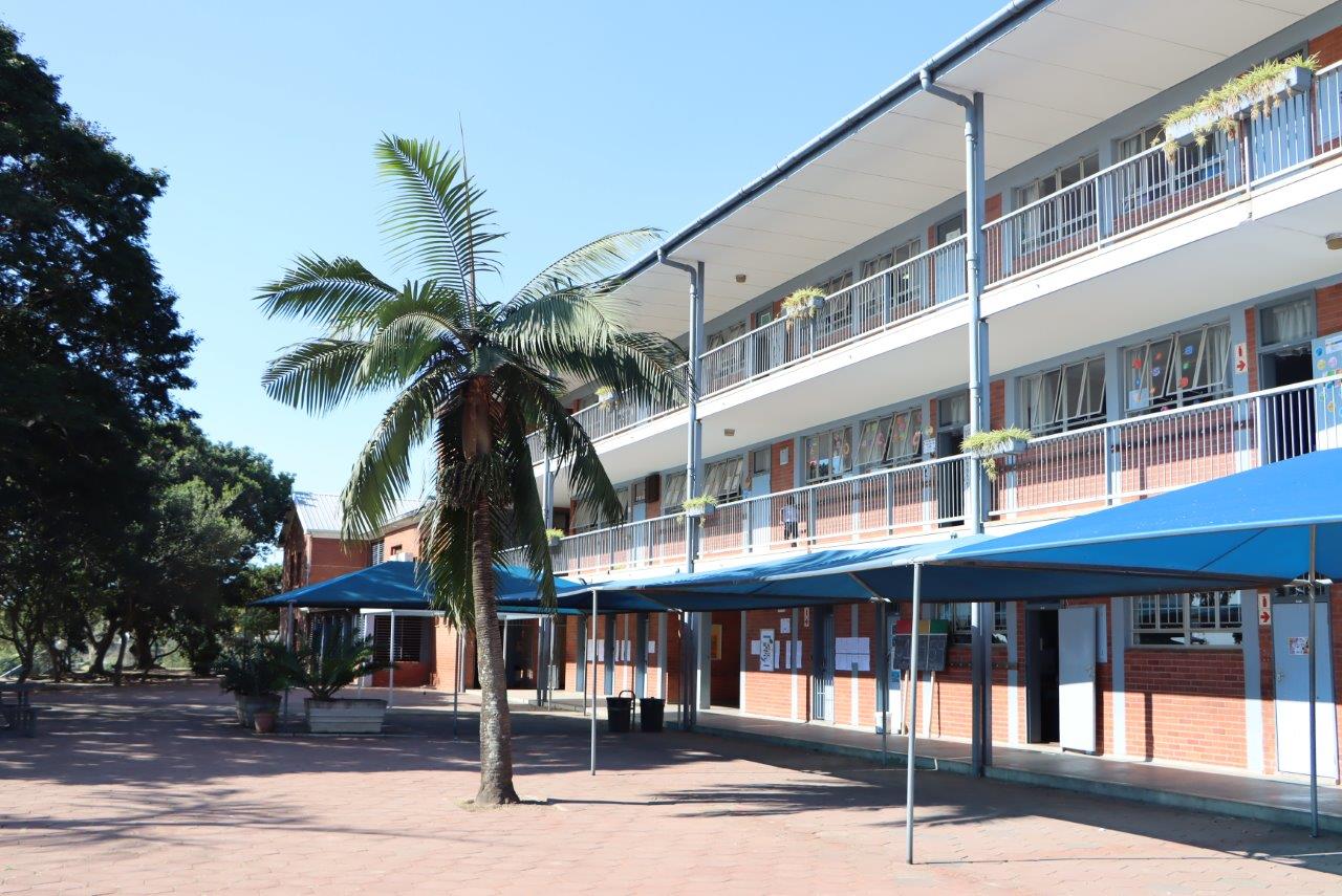 Lyndhurst School (18)