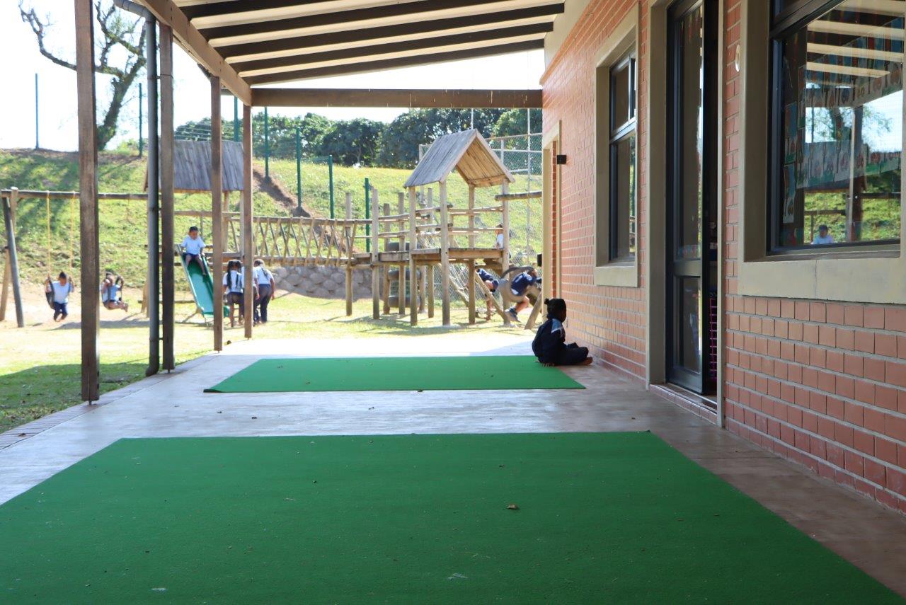 Lyndhurst School (9)