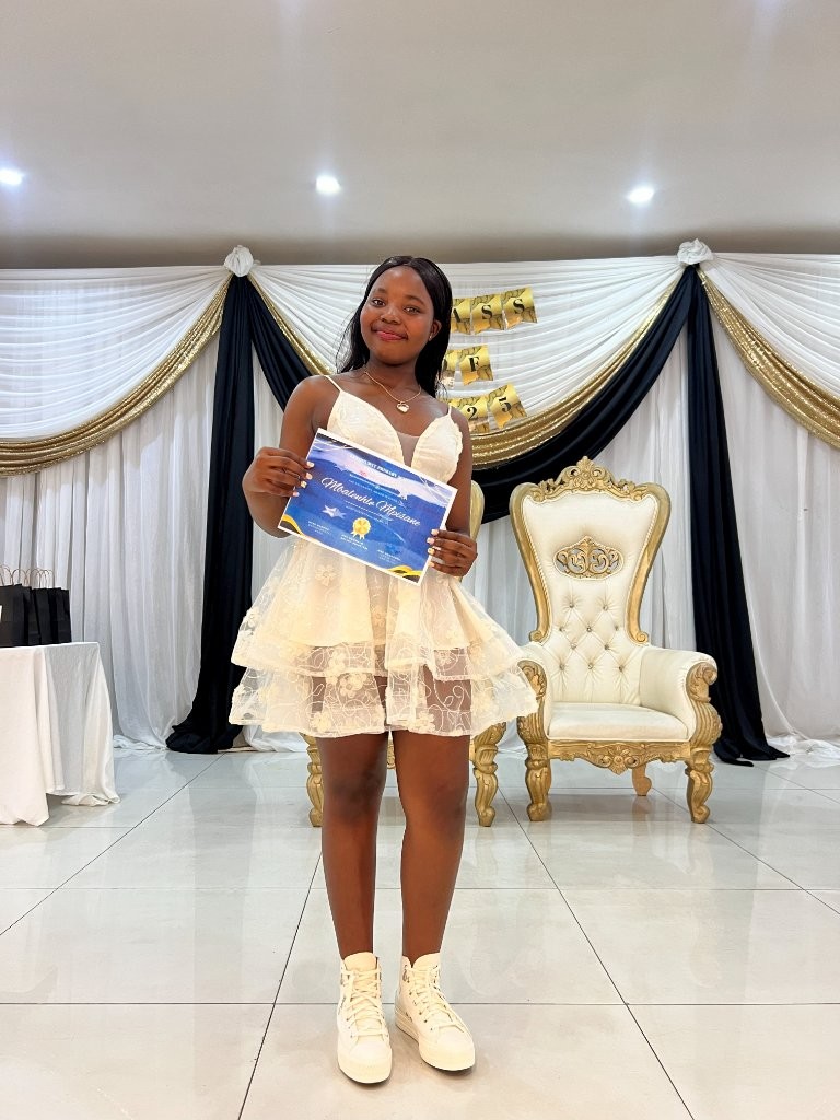Grade 7 Farewell (115)