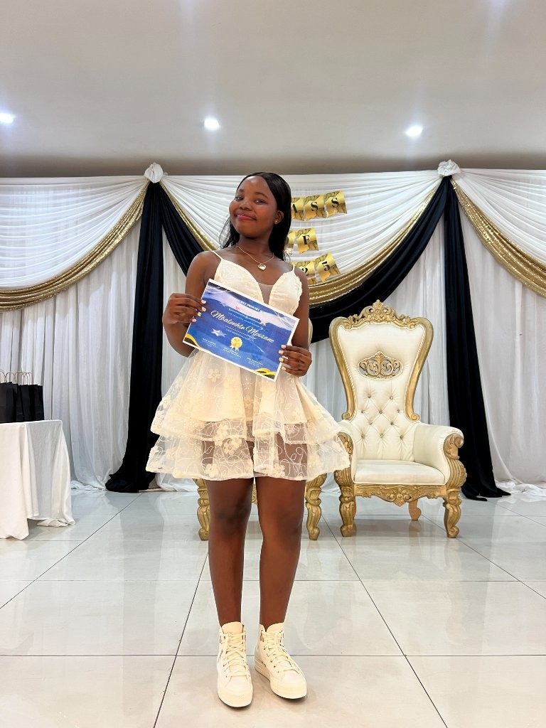 Grade 7 Farewell (116)