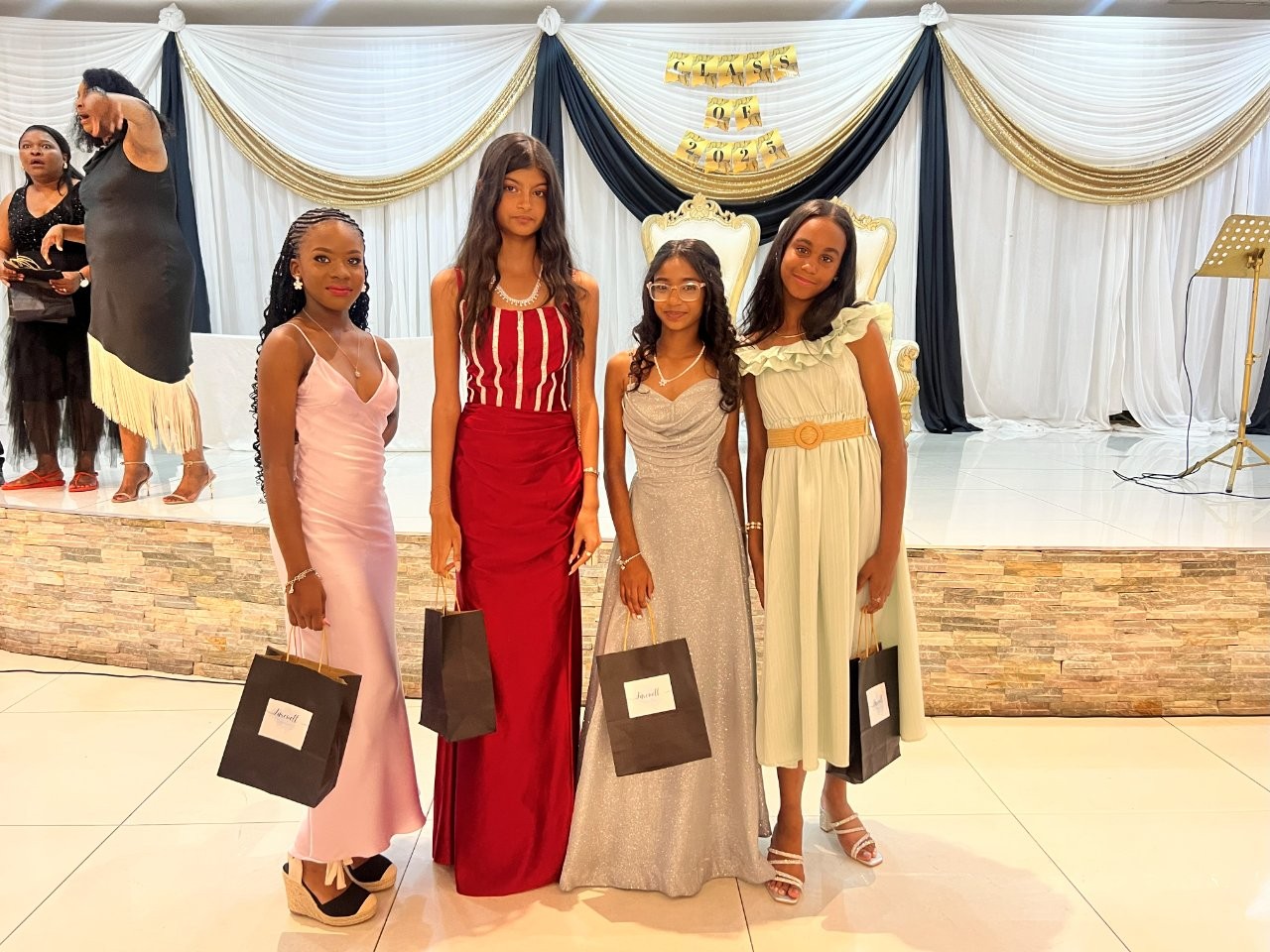 Grade 7 Farewell (13)