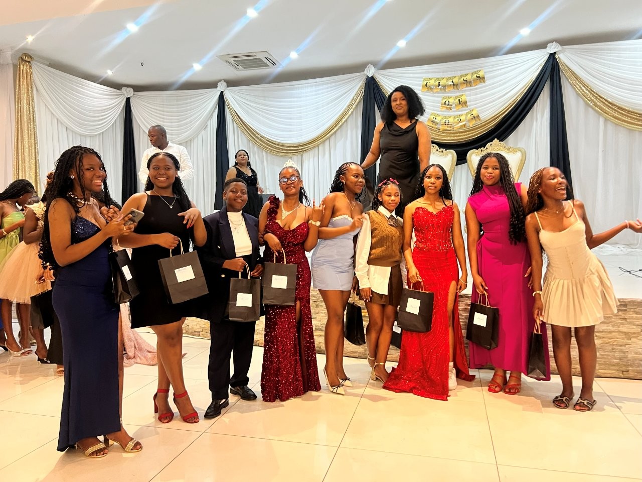 Grade 7 Farewell (22)