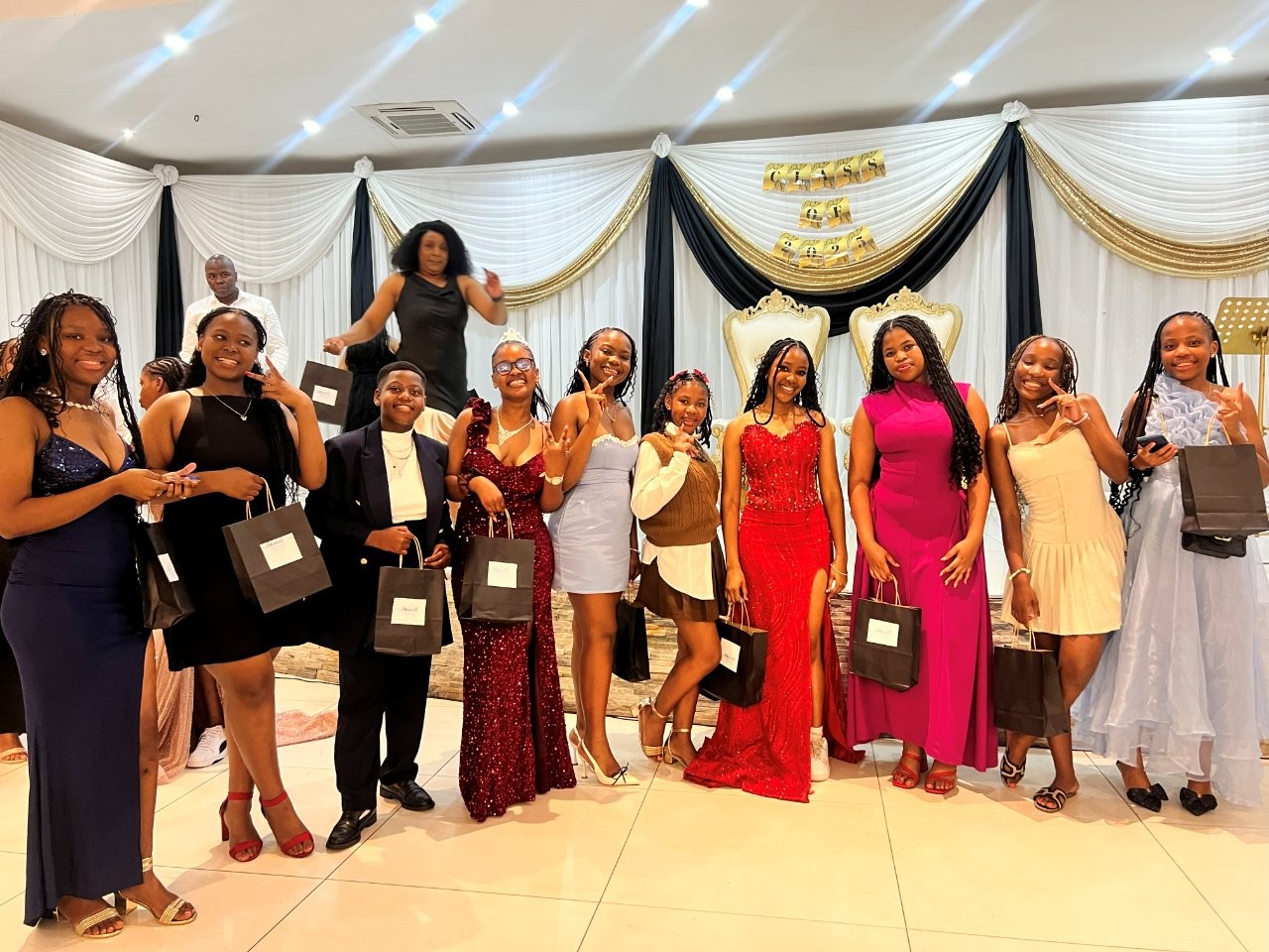 Grade 7 Farewell (24)