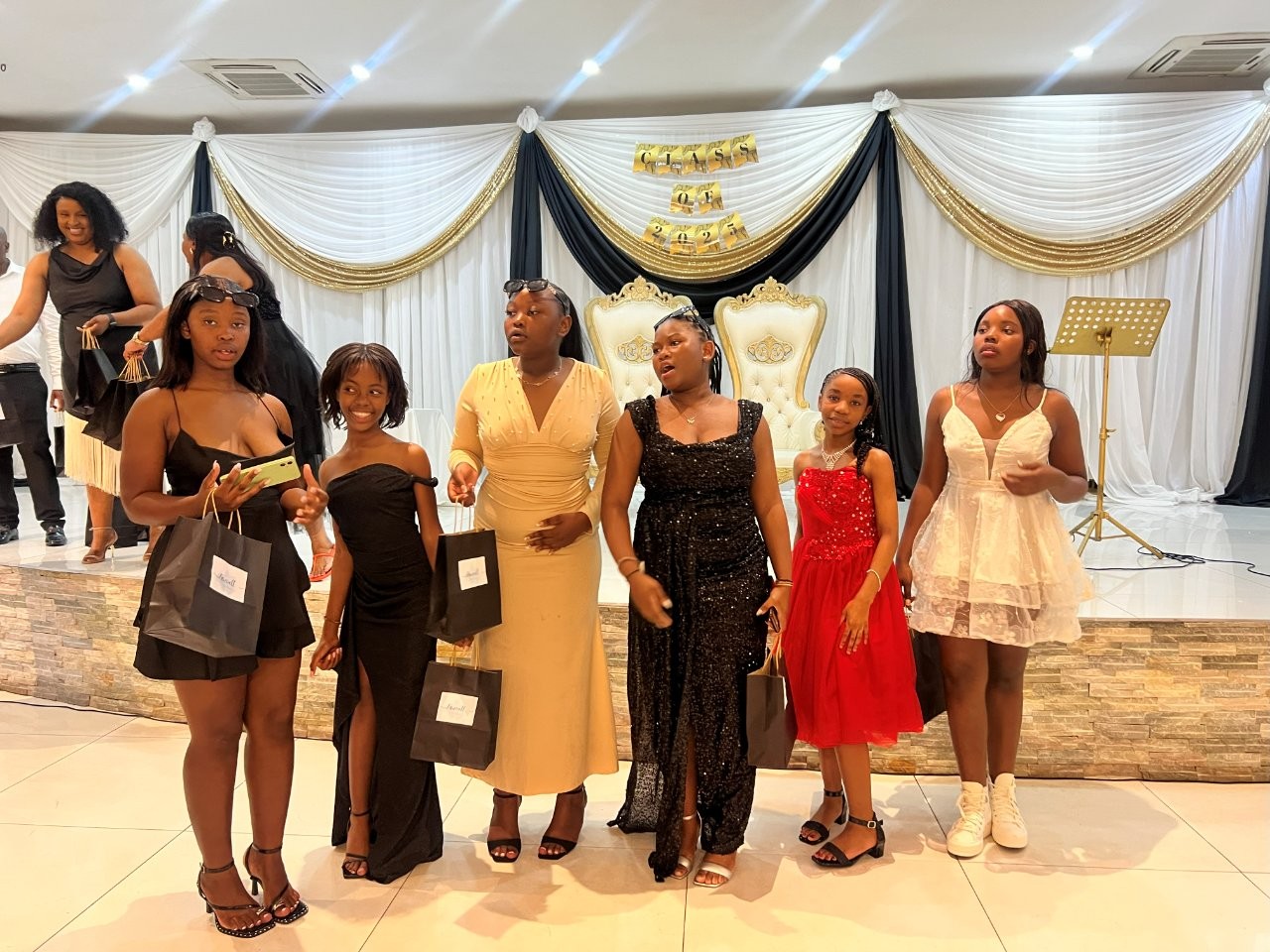 Grade 7 Farewell (35)