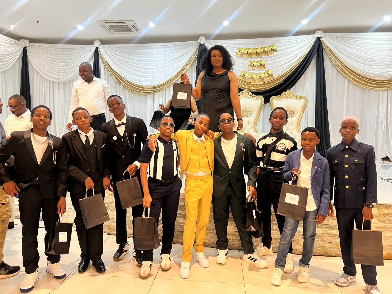 Grade 7 Farewell (40)